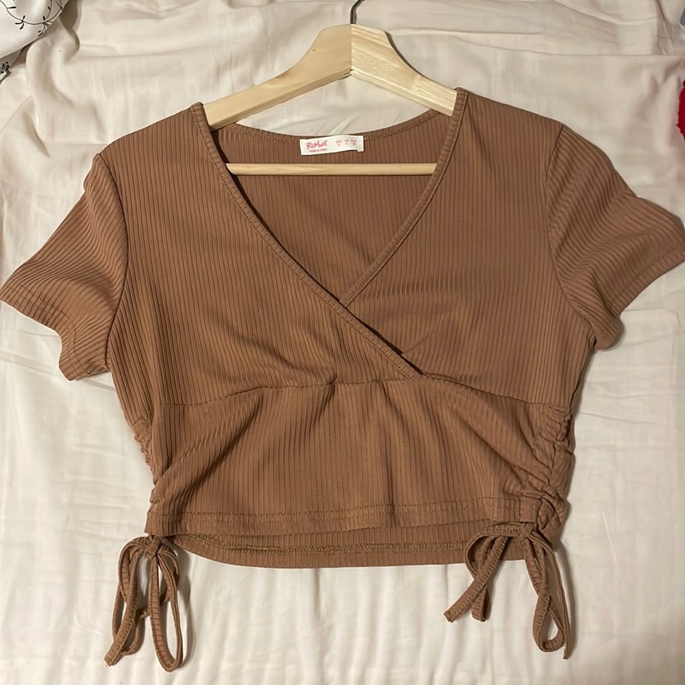 womens crop top